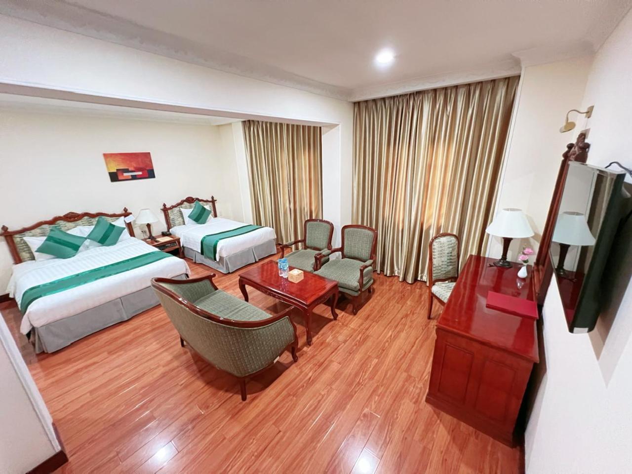 ริเวอร์ไซด์ โฮเต็ล ไซ่ง่อน Hotel โฮจิมินห์ซิตี้ ภายนอก รูปภาพ