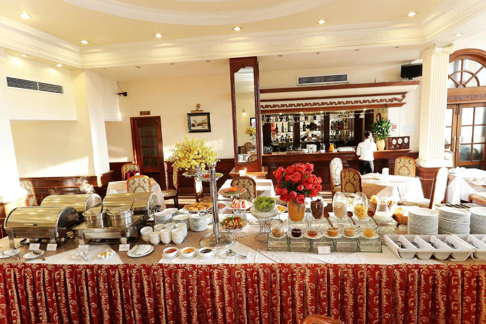 ริเวอร์ไซด์ โฮเต็ล ไซ่ง่อน Hotel โฮจิมินห์ซิตี้ ภายนอก รูปภาพ